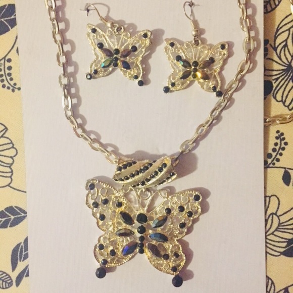 Set of Butterfly Necklace and Earrings